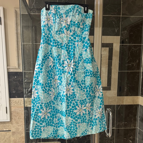 Lilly Pulitzer Dresses & Skirts - Lilly Pulitzer Turquoise and Aqua Polka Floral Dress